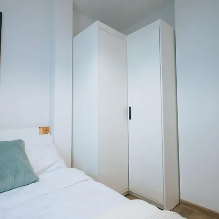 Apartment Narutowicza A - Old Town - By Dp *